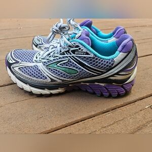 Brooks Ghost 5 Running Shoes GUC Women's Size 7
